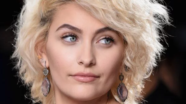 Парис Джексън е ослепителна за Vogue (снимки)