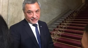 2017/06/28/0554247001498645860