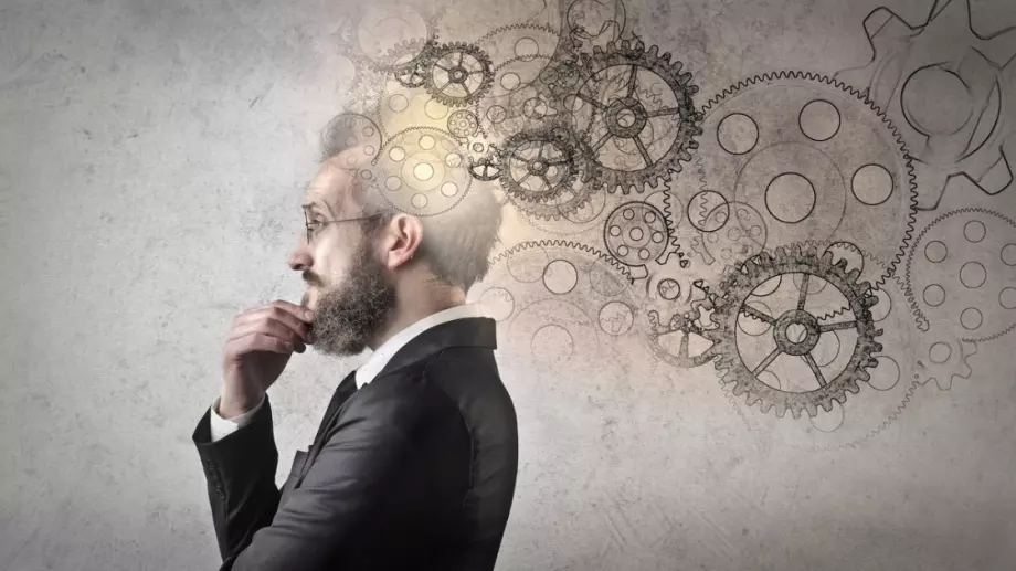 9 странни качества, които само интелигентните хора притежават