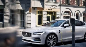 Volvo вече ще произвежда само електромобили и хибриди