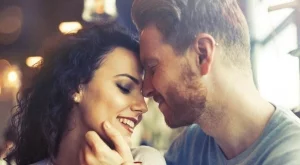 12 неща, които двойките правят, но не признават