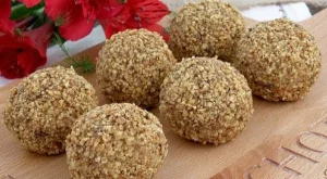 Топчета от шарен боб с печени орехи