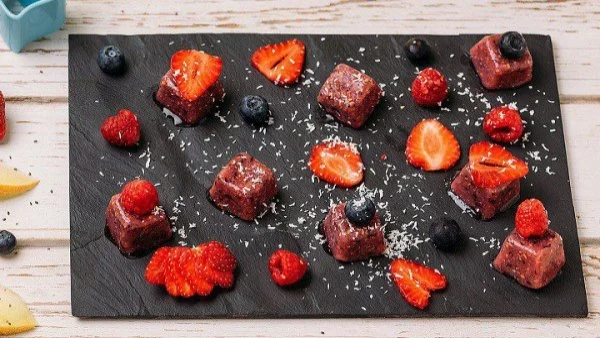 Лек сладолед с пъпеш