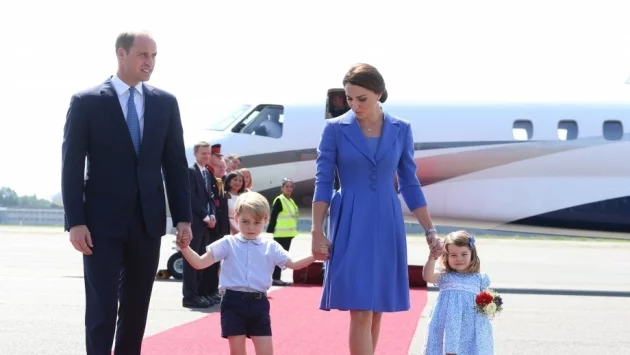 Странните правила, които кралското семейство спазва по време на път