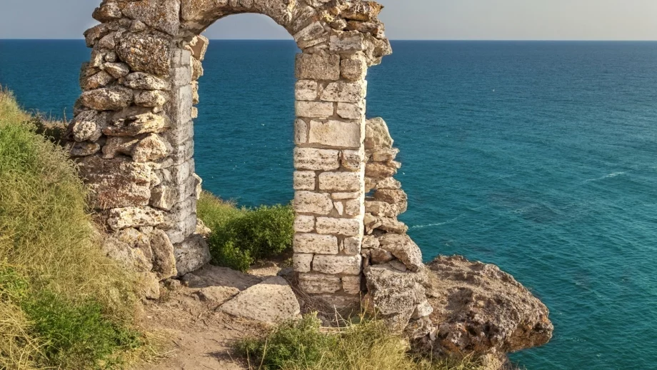 Забраниха строителството на Калиакра 