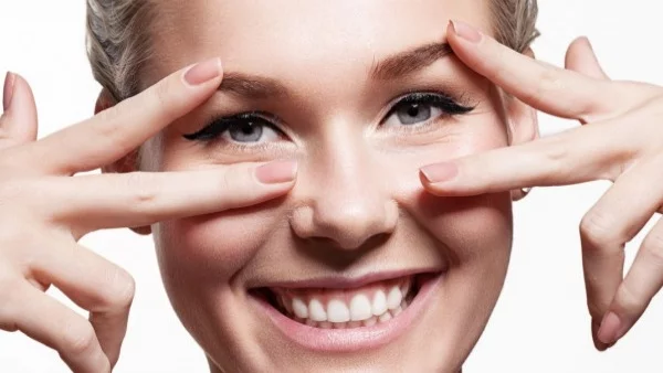 Идеи за телесен маникюр (снимки)