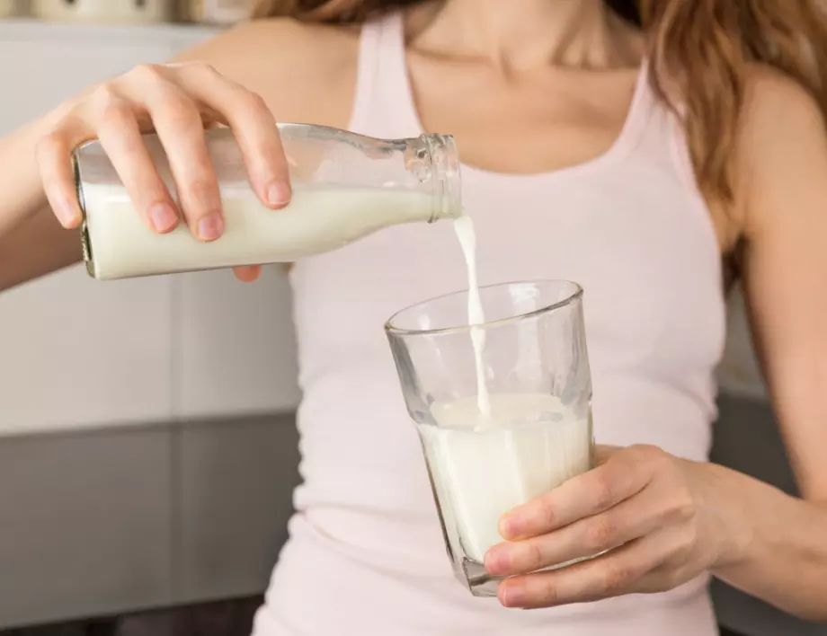 Неутрализира ли прясното мляко стомашните киселини?