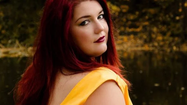 Пам Велидис: Плюс сайз със стил