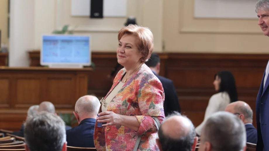 Стоянова: Трети сме в ЕС по най-ниска задлъжнялост 