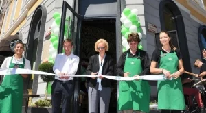 Новo кафене Starbucks отвори врати в София