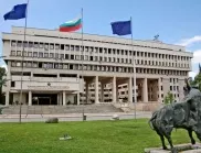 Външно отговори на Москва за НАТО: Уважавайте осъзнатия избор на България