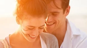 Любовта е две думи   