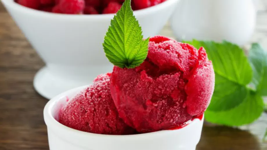 Плодово сорбе у дома - бързо и лесно