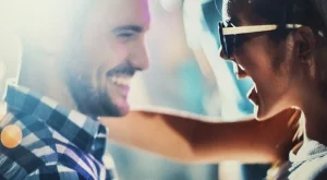 Зодиите, които бягат от сериозна връзка