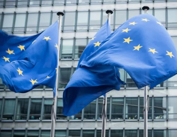 ЕК предупреди за опасност от дезинформация в кампанията за европейските избори