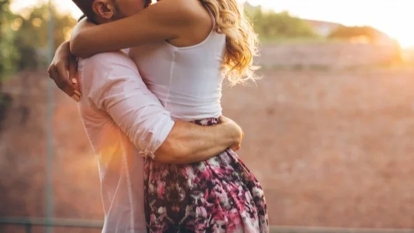 Любовта, която заслужаваш