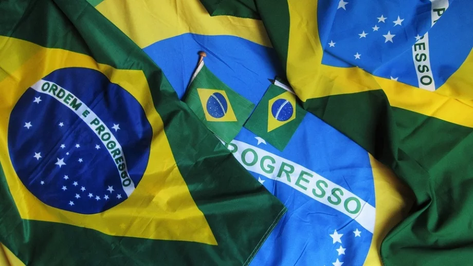 Бразилия отмени визите за граждани на още 4 държави