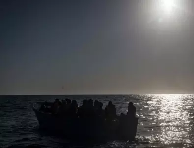 След отказ на Италия: Франция прие спасителен кораб с мигранти