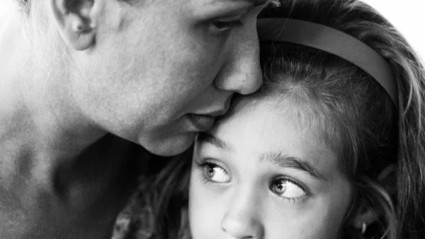 Не, аз не обичам майка си