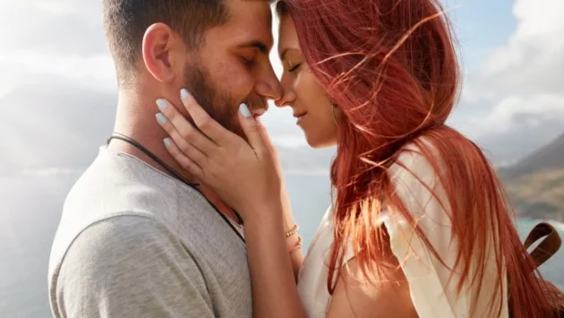 3-те зодии с нова връзка през ЮНИ