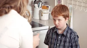 Забавно: Вижте как се промениха майките от 80-те до днес (ВИДЕО)