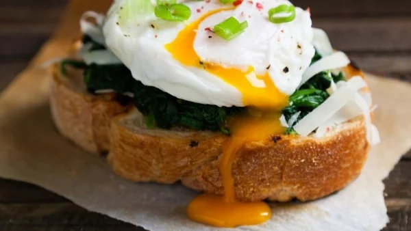 10 бързи рецепти с яйца (видео)