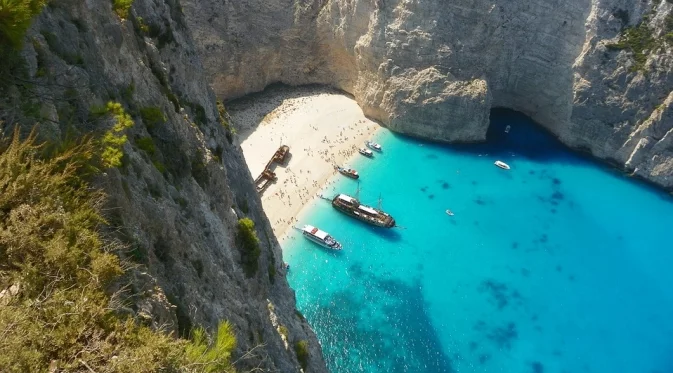 На Закинтос вече няма плажове със "Син флаг"