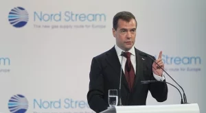 Медведев: Цените на петрола достигнаха приемливо за нас ниво