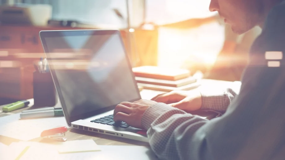 Може ли акцизната система да се манипулира чрез Skype и ICQ?