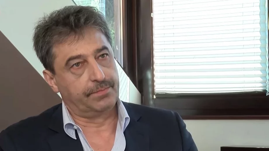 Цветан Василев получи призовка и 11 000 стр. обвинителен акт за КТБ