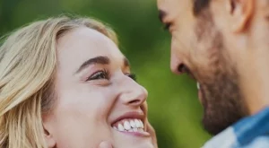  Само обичай. Това е единственото условие