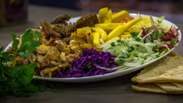 Нова поредица брънчове с кухня от различни държави