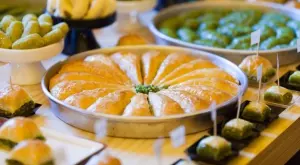 Невероятна рецепта за новогодишна баклава с орехи