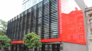 Измамник се представял за член на КФН