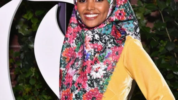 От бежанка в модел (снимки)