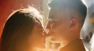 Една зодия ще се ВЛЮБИ в хороскопа за 6 октомври