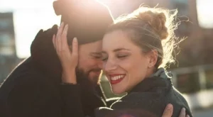 Наречи ме луда, ала всеки миг за истинска любов копнея