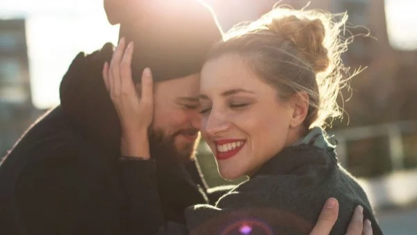 Наречи ме луда, ала всеки миг за истинска любов копнея