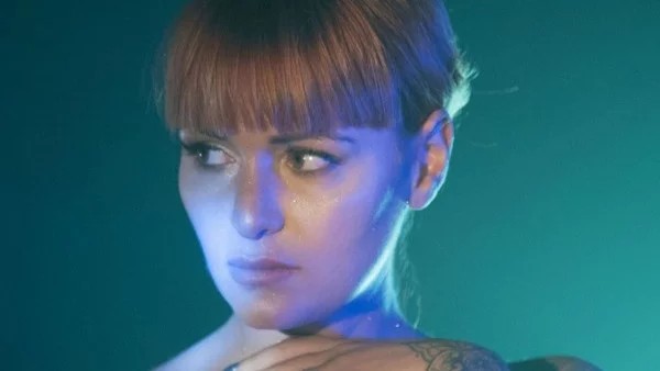 Рут Колева посвети песен на борбата срещу насилието над жени