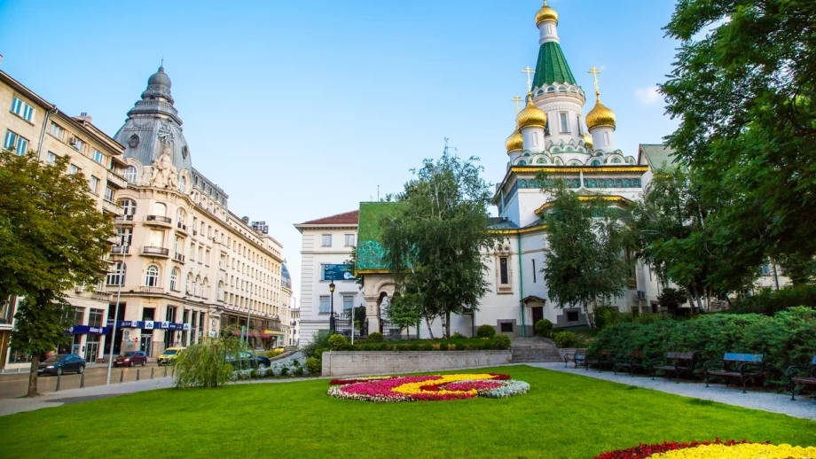 На англичаните уикенд в София им излиза по-евтино от вечер в Лондон