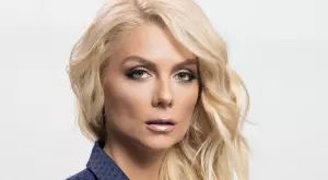 Венета Райкова шокира с пълна промяна (ВИДЕО)