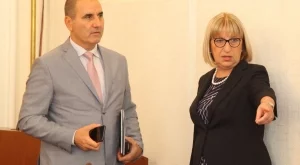 87% от българите мислят, че оставката на Цветанов замита скандала