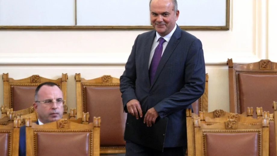 Експертната комисия за ТЕЛК ще се раздели на две - здравна и социална