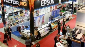 2017/09/25/0988381001506334851