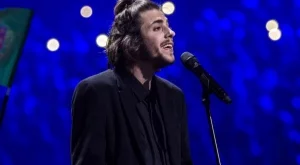 Победителят от Евровизия има ново сърце