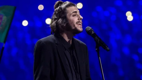 Победителят от Евровизия има ново сърце