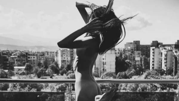 Красотата на женското тяло, уловена в уникални снимки