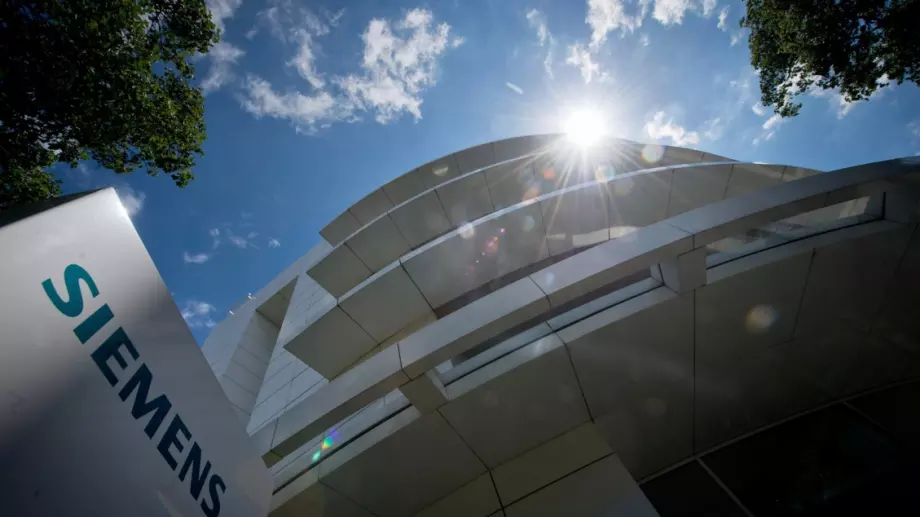 Siemens Energy съкращава 7 800 работни места до 2025 година