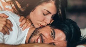 Тези 3 зодии ще срещнат ГОЛЯМАТА любов до края на 2017