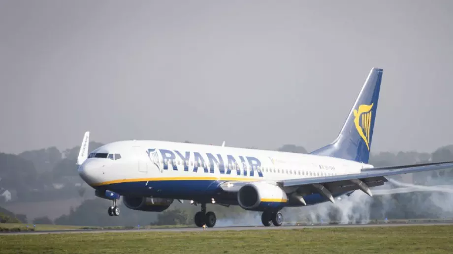 Ryanair подновява полетите си до Израел